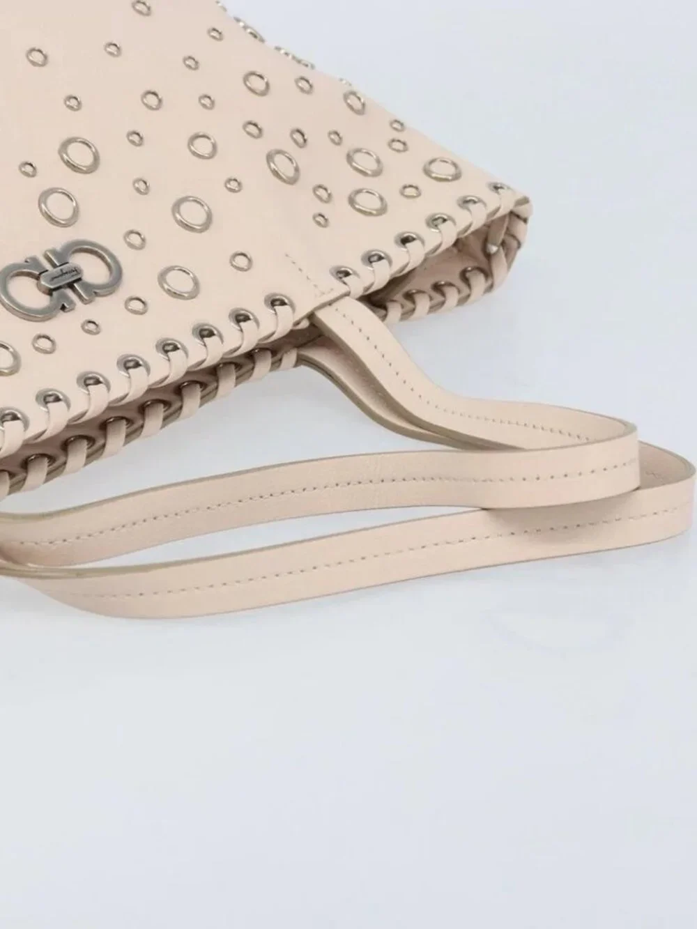 Salvatore Ferragamo Gancini Hand Bag Leather Pink Silver Auth gh1927